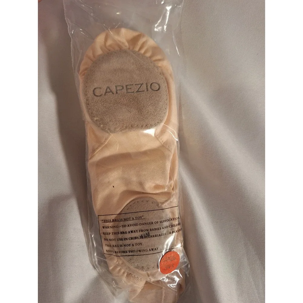 Capezio Hanami 2037W Kids Stretch Canvas Split Sole Ballet Shoes Nude Size 11M